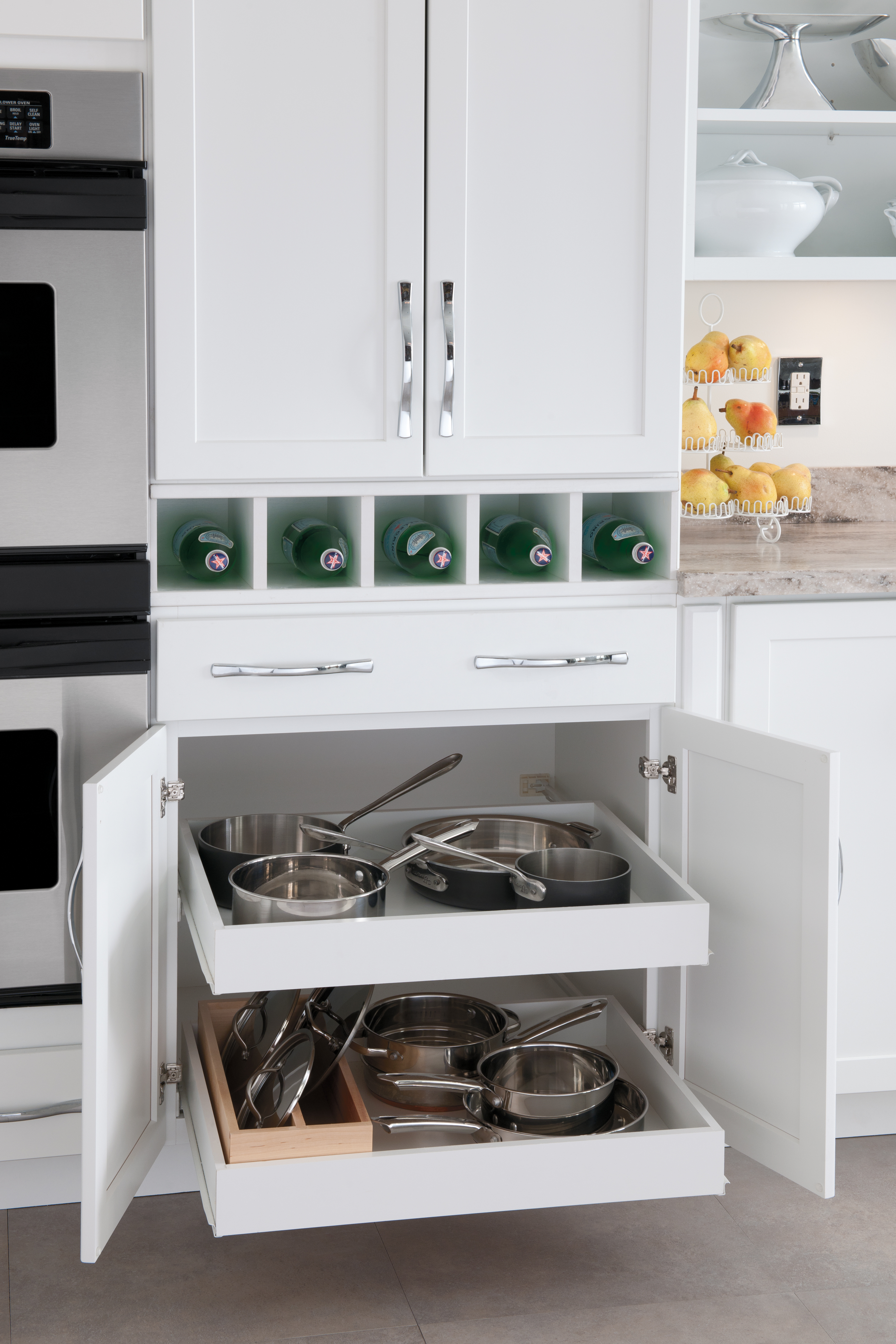 How to Pick Kitchen Cabinet Drawers