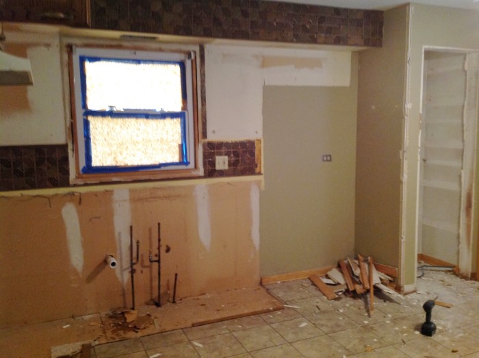 kitchen remodeling demolition